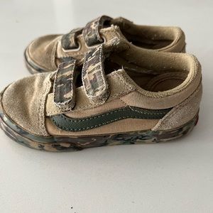 Toddler/ little kid Vans